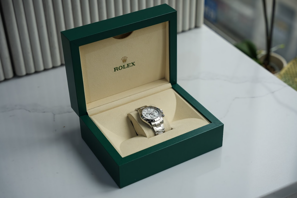 Cosmograph Daytona 116520 White Dial 40mm Oyster Bracelet