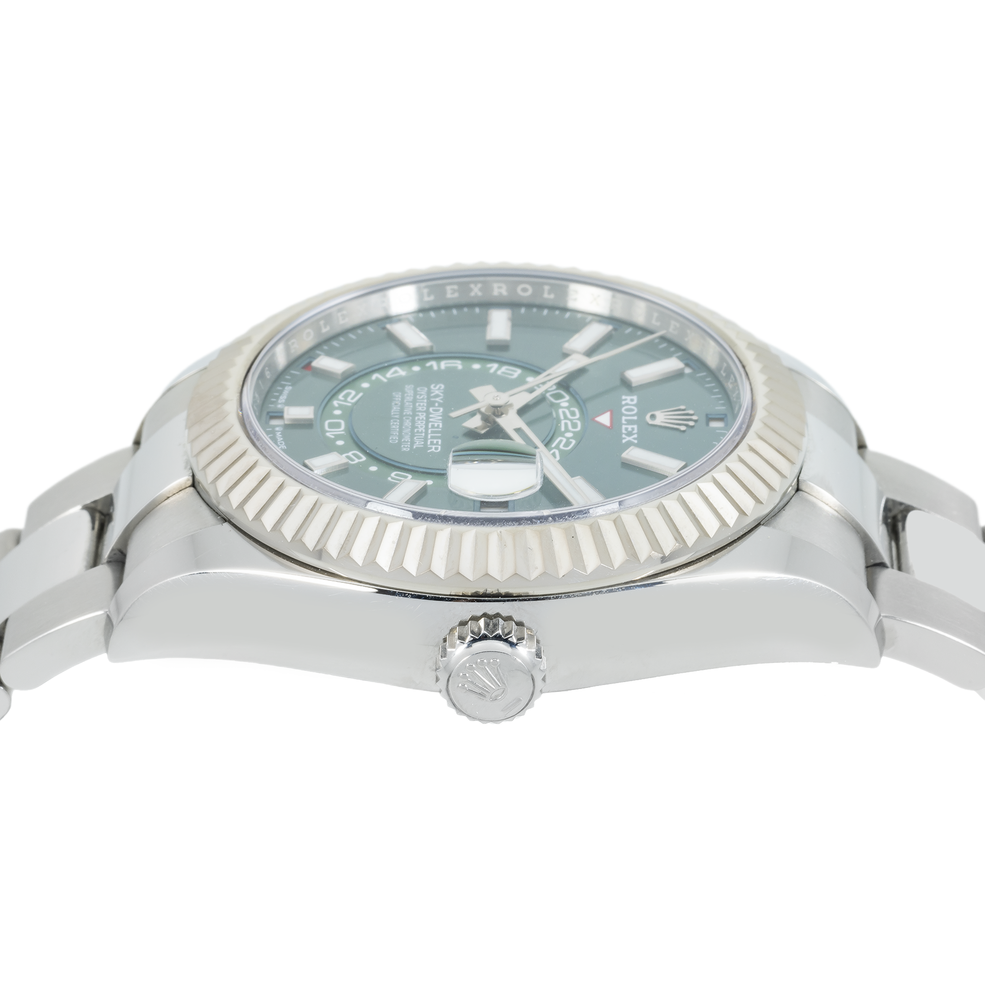 Sky-Dweller 336934 – 42mm Stainless Steel & White Gold Green Dial Oyster Bracelet