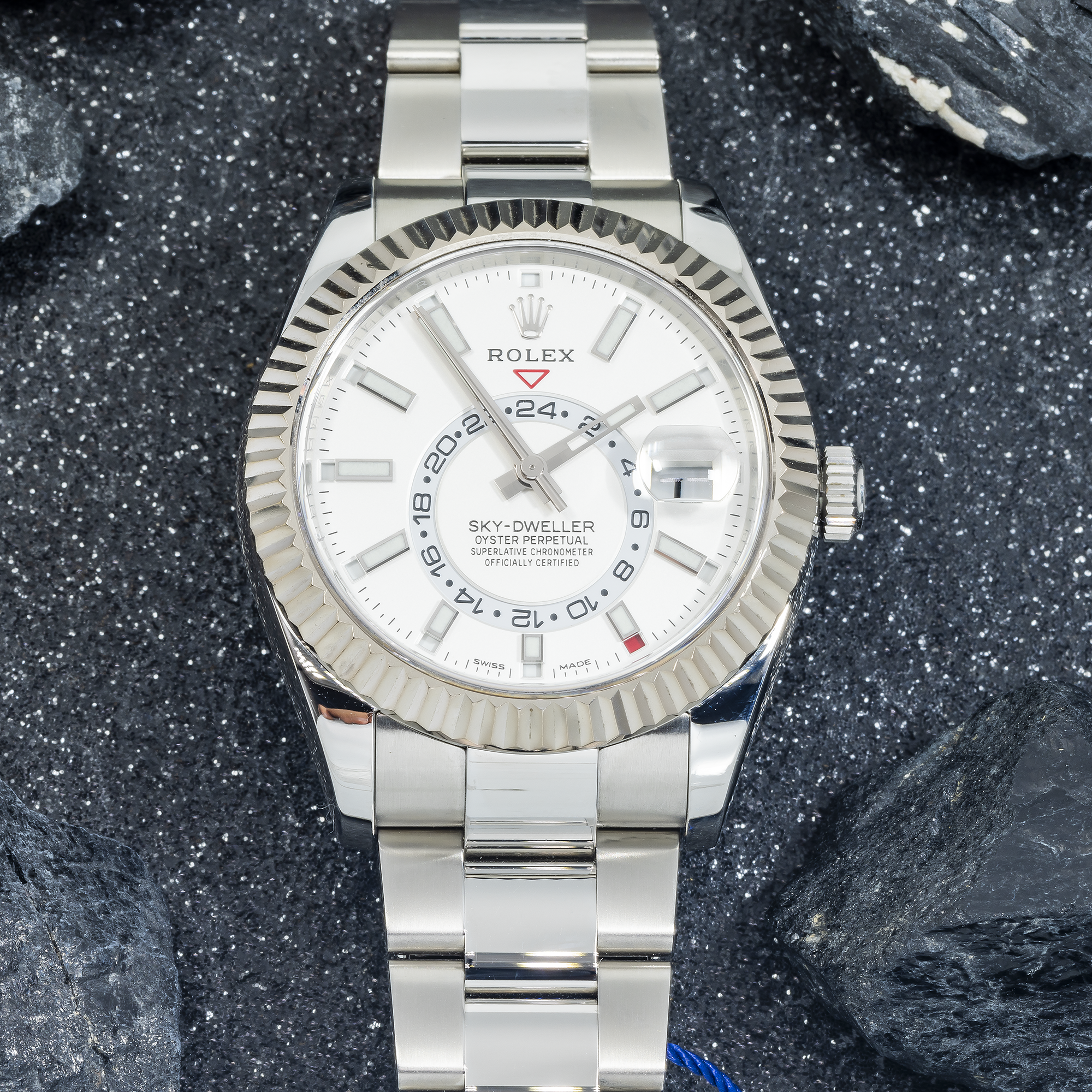 Sky-Dweller 326934 – 42mm Stainless Steel & White Gold Black Dial Oyster Bracelet