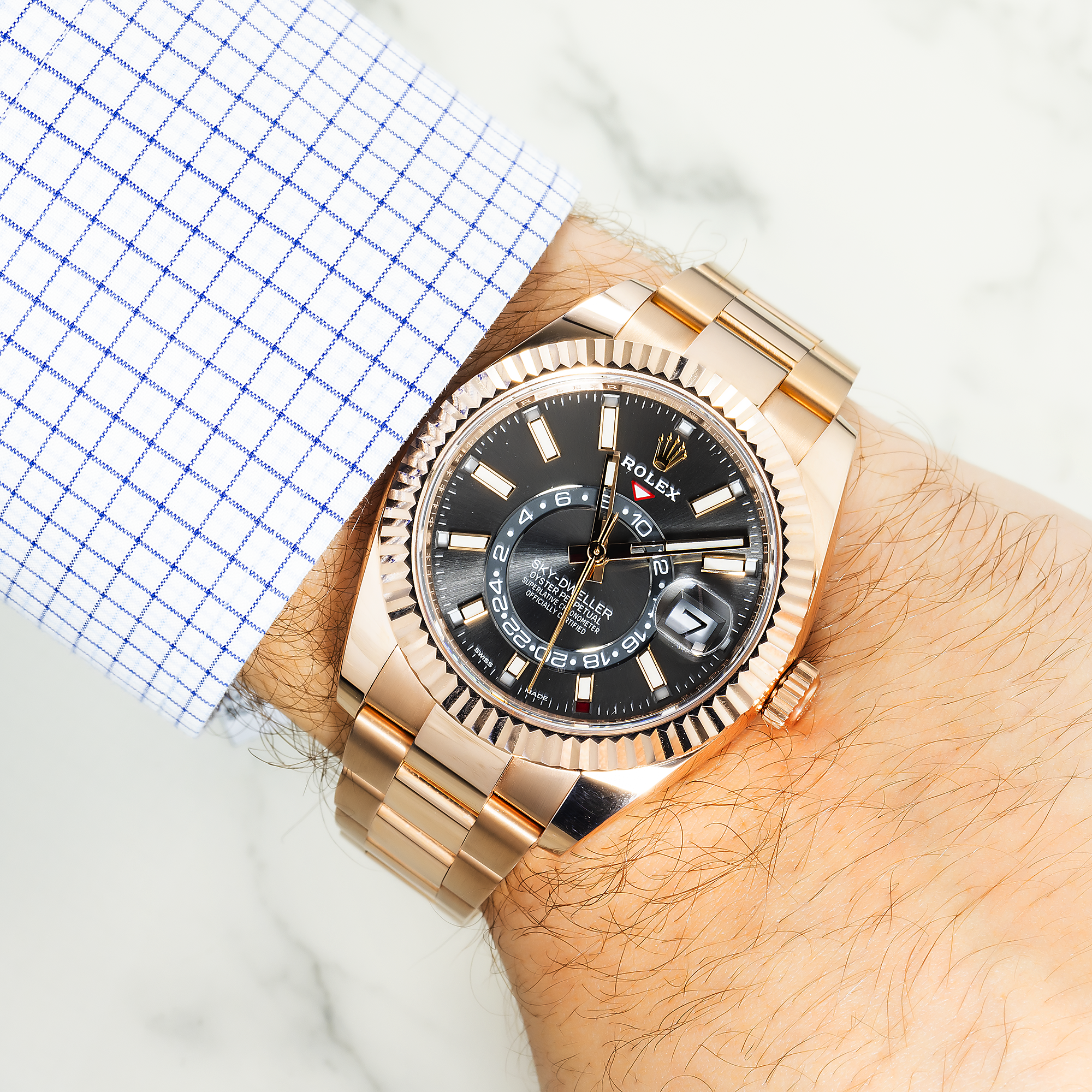 18k Everose Gold Sky-Dweller 42mm, 326935 Rhodium Dial and Oyster Bracelet