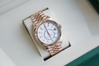 Sky-Dweller 42mm Everose Gold – White Dial – Ref. 336935 (Jubilee Bracelet)