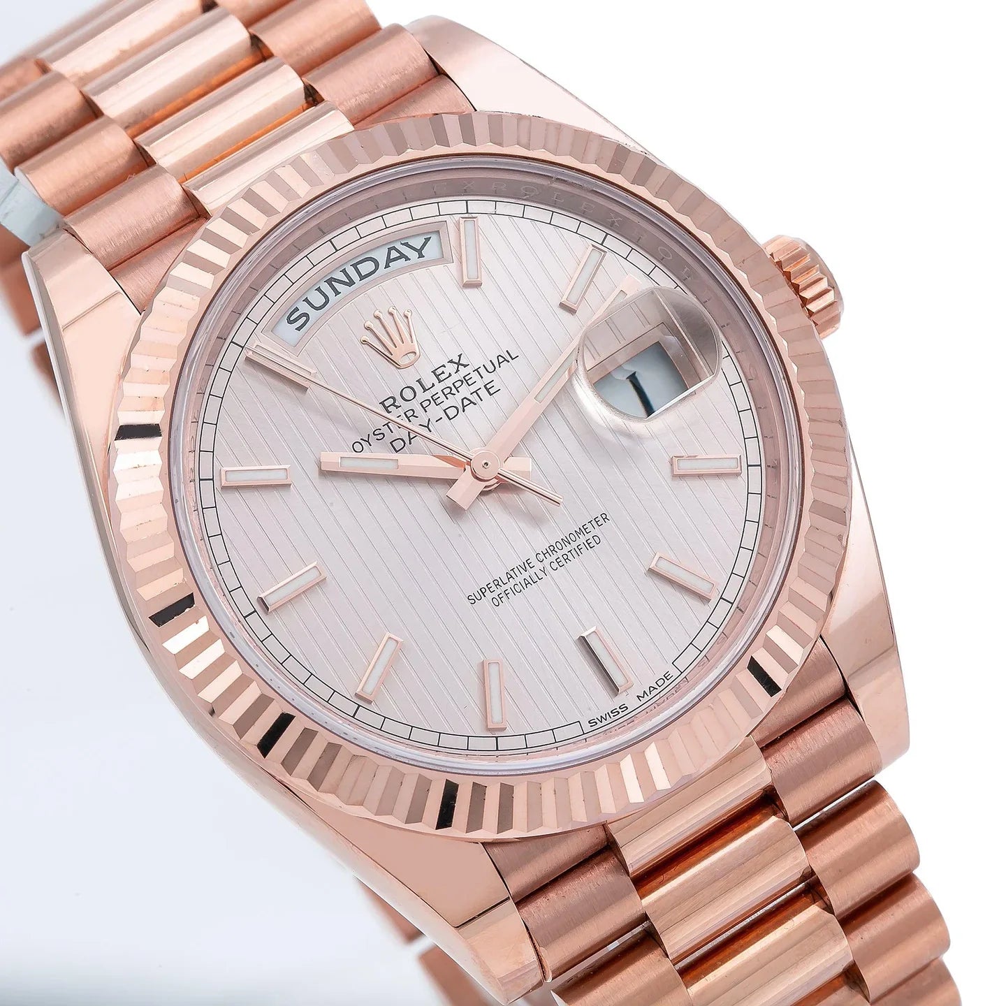 Day-Date 40MM 228235 Sundust Stripe Dial Fluted Bezel 18K Everose Gold President Bracelet
