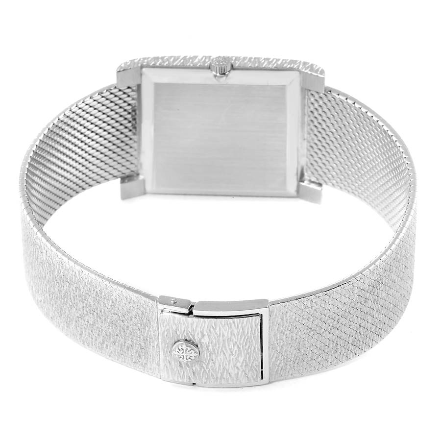 18k White Gold Textured Dial Vintage Mens Watch 3553