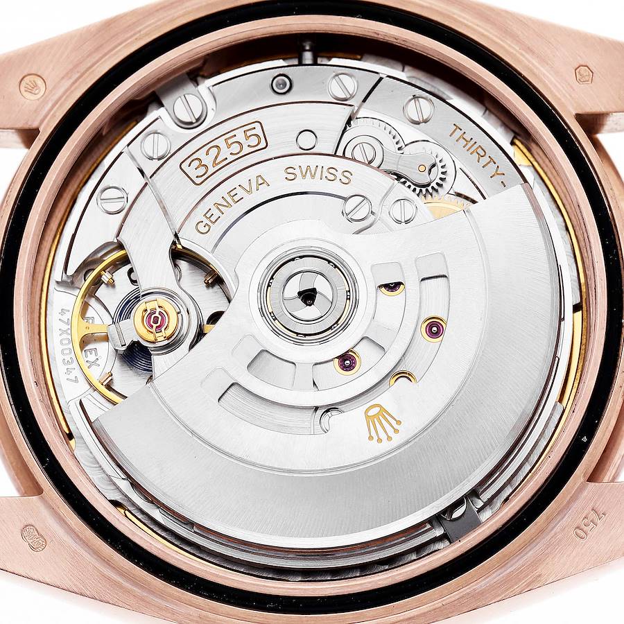 Day-Date 40 President Rose Gold Green Dial Mens Watch 228235 Box Card