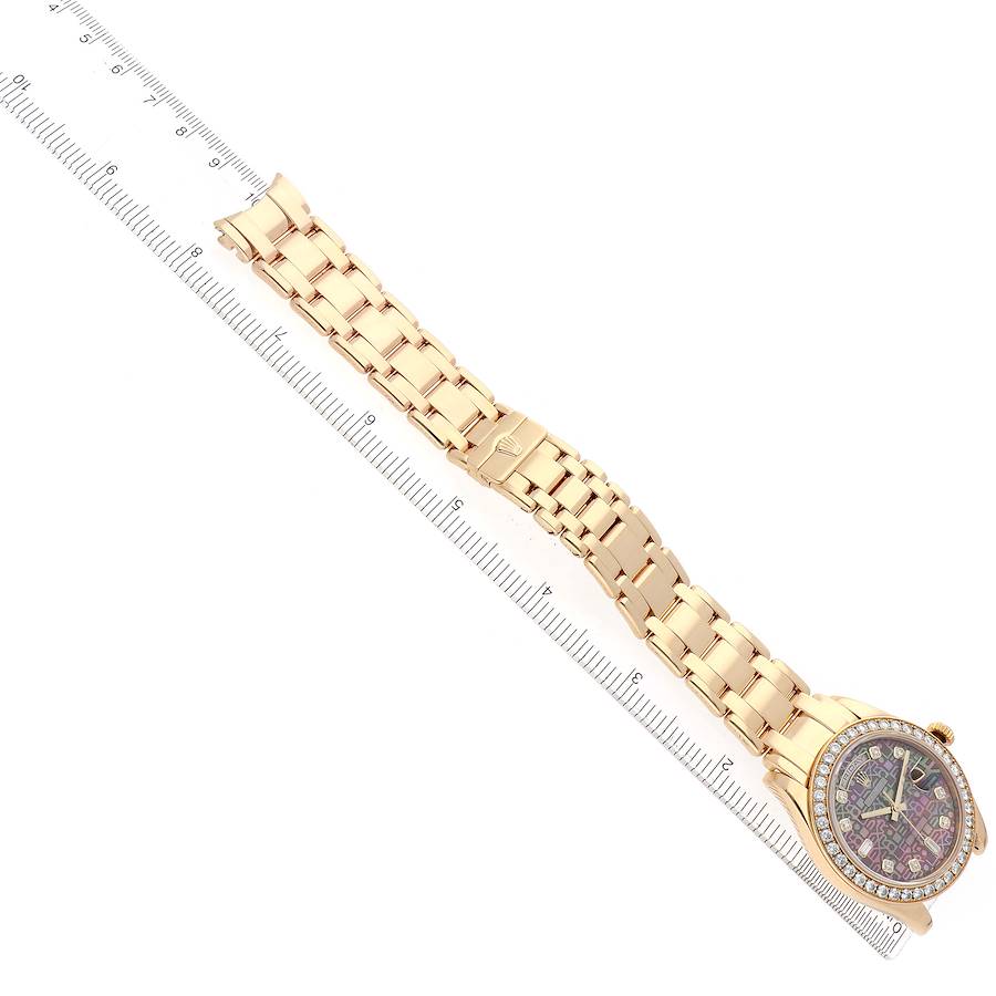 Day-Date Masterpiece Mother Of Pearl Yellow Gold Diamond Watch 18948